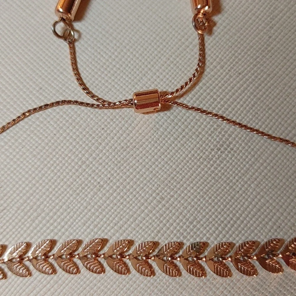 Rose Gold Adjustable Slider Chain Leaf Bracelet